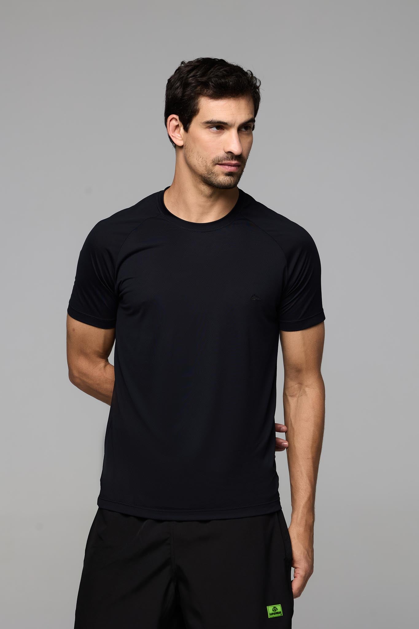 30006 T SHIRT BASICA POLIAMIDA MAGGE MC