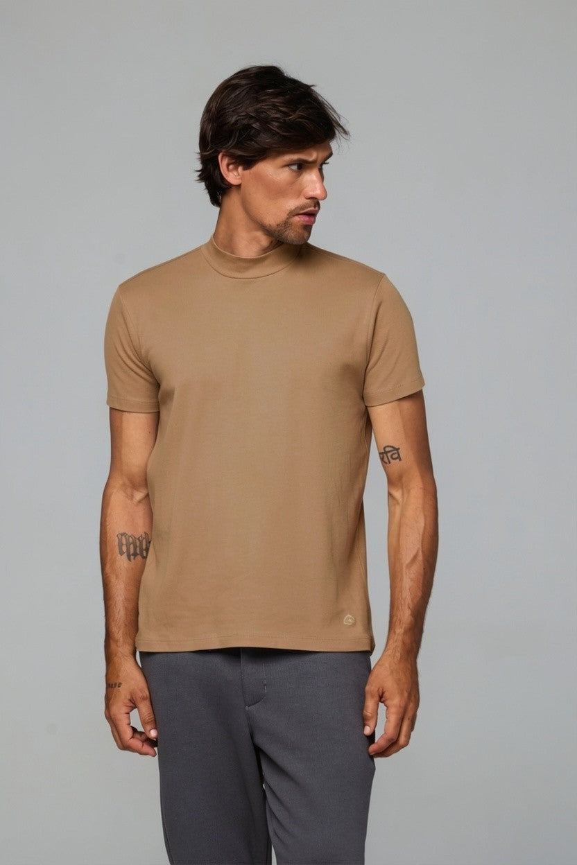 30225- CAMISETA GOLA ROLE SUEDINE