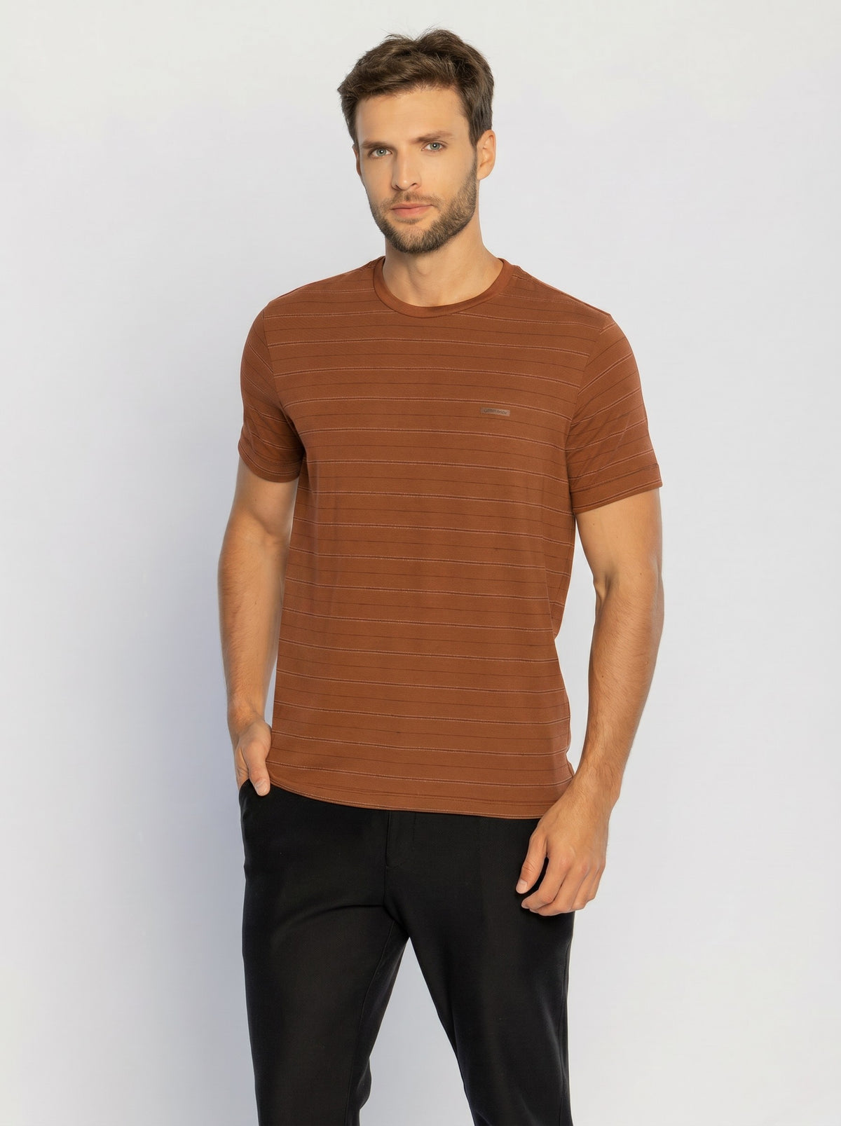 30264-CAMISETA M/C GOLA CARECA LISTRADO ÓRBITA