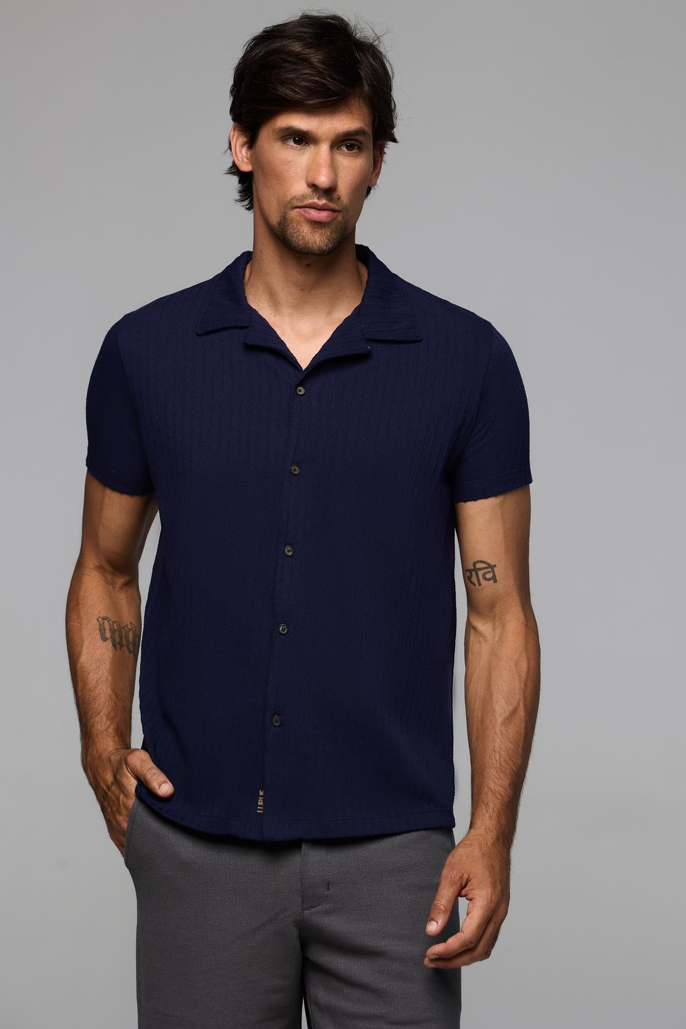 70002 CAMISA BASICA MASC MC MALHA ENERGI